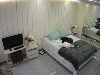 Camsoda Sex Cam of voyeurcam-casa-salsa-bedroom-5
