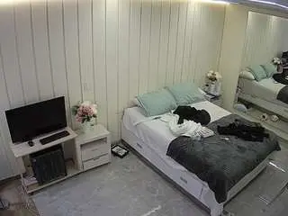 Camsoda Live Porn of voyeurcam-casa-salsa-bedroom-5