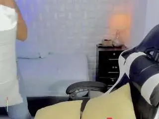 Camsoda Nude Webcam of antonella-lovee