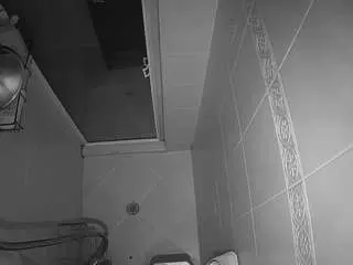 Camsoda Free Porn Cam of voyeurcam-baileybase-shower