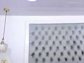 Camsoda Free Porn Cam of anette-cooper