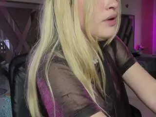 Camsoda Free Porn Cam of noa-cooper
