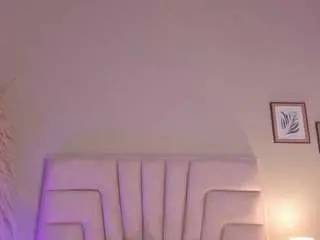 Camsoda Live Sex Cam of aprilwatsonn