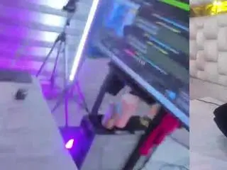 Camsoda Live Sex Cam of bigassmonic