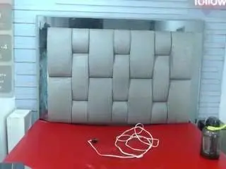 Camsoda Free Porn Cam of evelinzaens