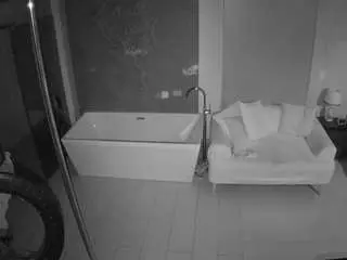 Camsoda Private Sex Chat of voyeurcam-casa-salsa-bathroom-3