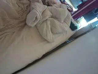 Camsoda Adult Webcam of voyeurcam-julmodels-whitebed-4
