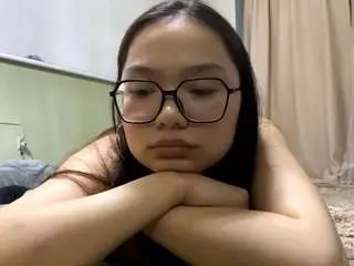 Camsoda Live Porn of adriannabienkowski