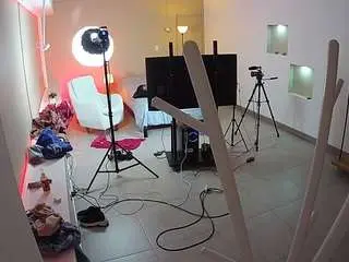 Camsoda Adult Webcam of voyeurcam-jb-room-1