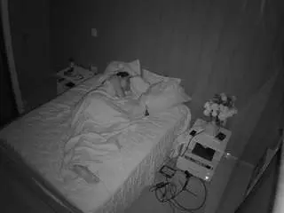 Camsoda Live Sex of voyeurcam-casa-salsa-bedroom-7
