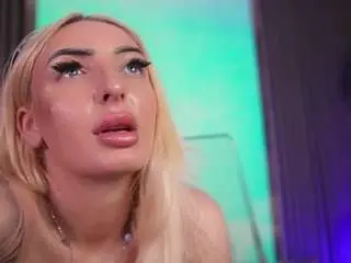 Camsoda Nude Webcam of obscenexxx