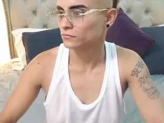 Camsoda Sex Chat of liiamthompson