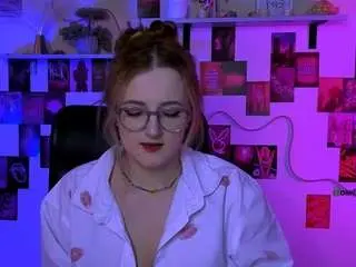Camsoda Sex Cam of luna-berryy