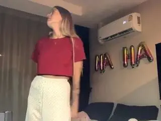Camsoda Nude Webcam of leorakorzep