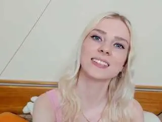 Camsoda Free Live Porn of cecilachars