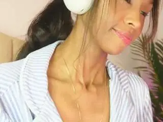 Camsoda Free Porn Cam of valery-swan