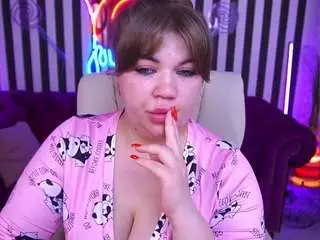Camsoda Free Porn Cam of alinkamalinka