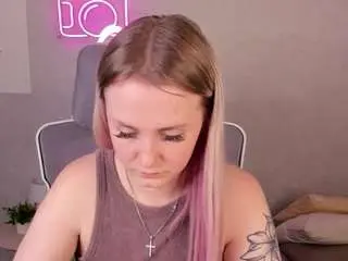 Camsoda Nude Webcam of elsa-roberts