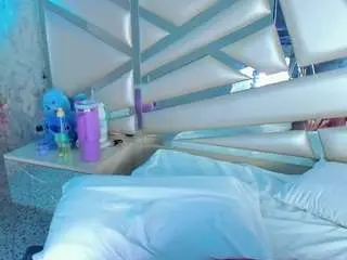 Camsoda Best Webcam of miia-02