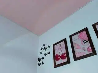 Camsoda Nude Webcam of emily-parrker