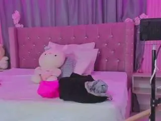Camsoda Sex Cam of melanyqueen