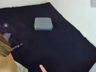 Camsoda Nude Webcam of lenazoe