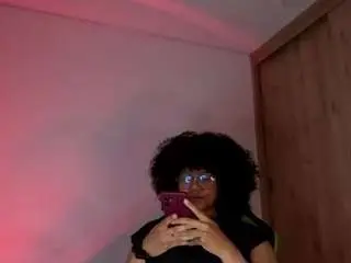 Camsoda Adult Webcams of emma-ruiz