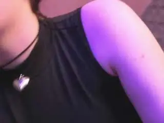 Camsoda Adult Webcam of emili-hols