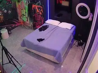 Camsoda Private Sex Chat of voyeurcam-casa-salsa-disturbed