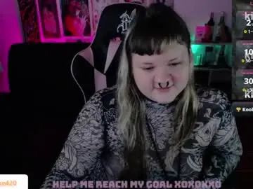 Chaturbate Sex Cam of destroyall420