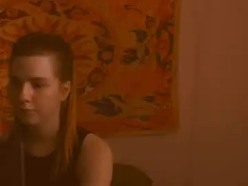 Chaturbate Watch Live Sex Cams of aliceinredsquare_