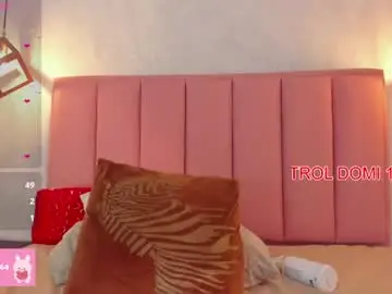 Chaturbate Free Live Porn of larsonmia