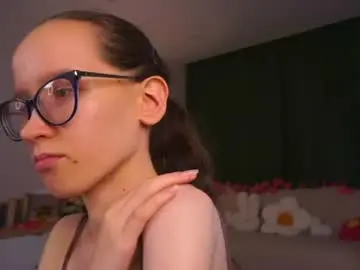 Chaturbate Best live sex cam show of lynettebails