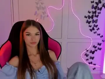 Chaturbate Live Sex Cam of brooklunglow_