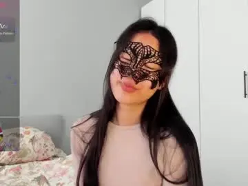 Chaturbate Live Sex Cam of helenblazetrt