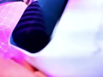 Chaturbate Live Porn of kuromi_bush