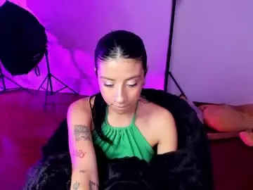 Chaturbate Live Sex Cam of _the_dark_side_of_the_moon_