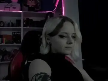 Chaturbate Free Porn Cam of holy_mistresss
