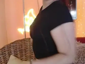 Chaturbate Adult Webcam of incredible_foxxy