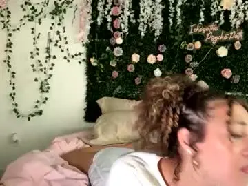 Chaturbate Live Porn of lyracovee