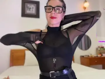 Chaturbate Adult Webcams of nikavenus