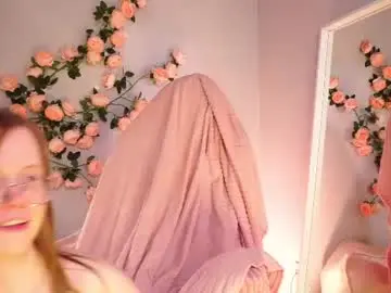 Chaturbate Live Sex Cam of woooobble