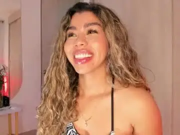 Chaturbate Live Sex of melina_ferrer1