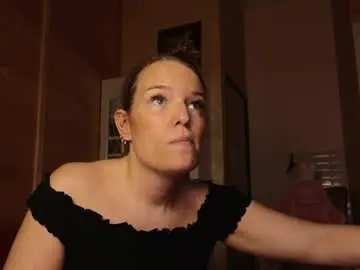 Chaturbate Free Live Porn of findom_lady_shine