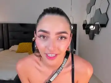 Chaturbate Free Live Porn of melissamoore_