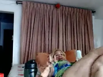 Chaturbate Free Live Porn of tatianagiraldo12