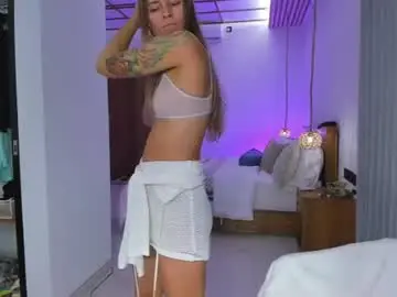 Chaturbate Watch Live Sex Cams of holy_khloe