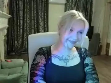 Chaturbate Watch Live Sex Cams of mmonlytiny