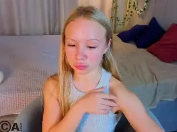 Chaturbate Adult Webcam of milana_r0se