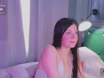 Chaturbate Best live sex cam show of stormi_sky